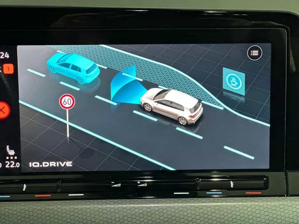 Volkswagen Golf VIII GTI *HUD*harman/kardon*RFK*beh.LKR*WR* 08/2021-photo-30