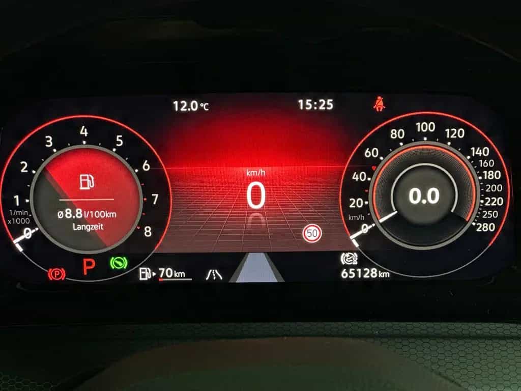 Volkswagen Golf VIII GTI *HUD*harman/kardon*RFK*beh.LKR*WR* 08/2021-photo-33