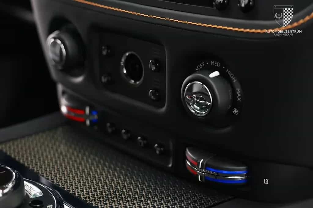 Rolls-Royce Wraith Black Badge MANSORY/Starburst/Sportabgas 09/2017-photo-24