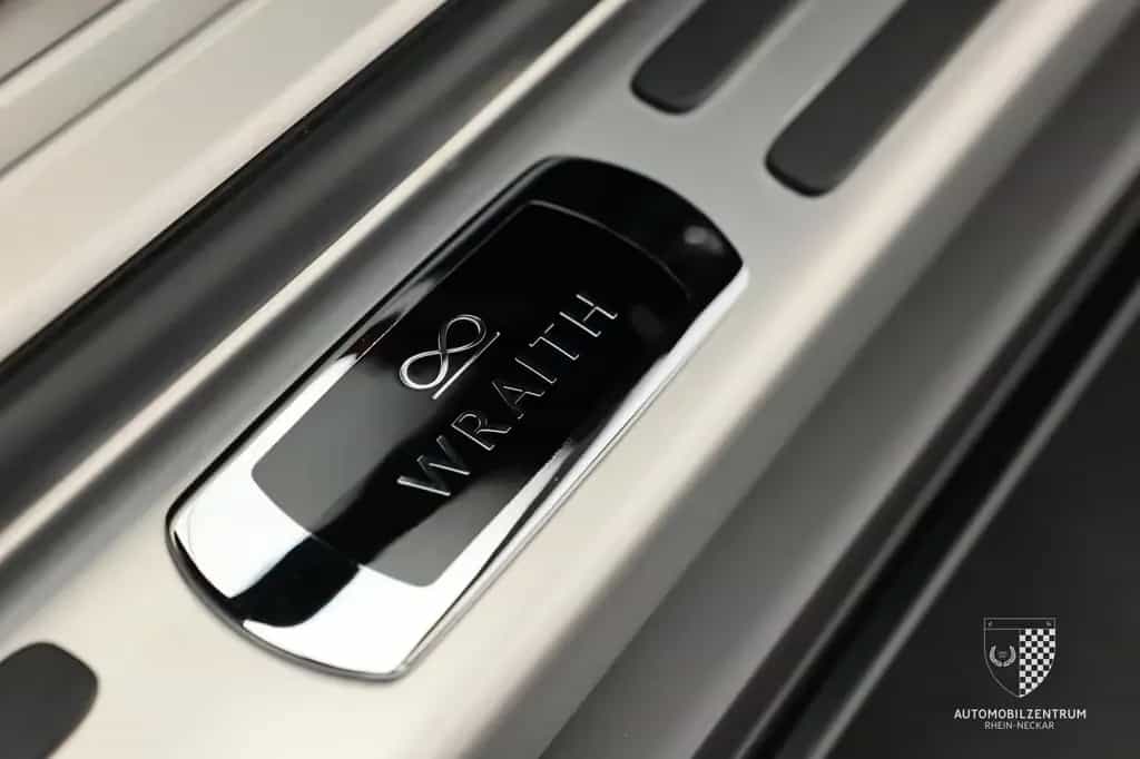 Rolls-Royce Wraith Black Badge MANSORY/Starburst/Sportabgas 09/2017-photo-36