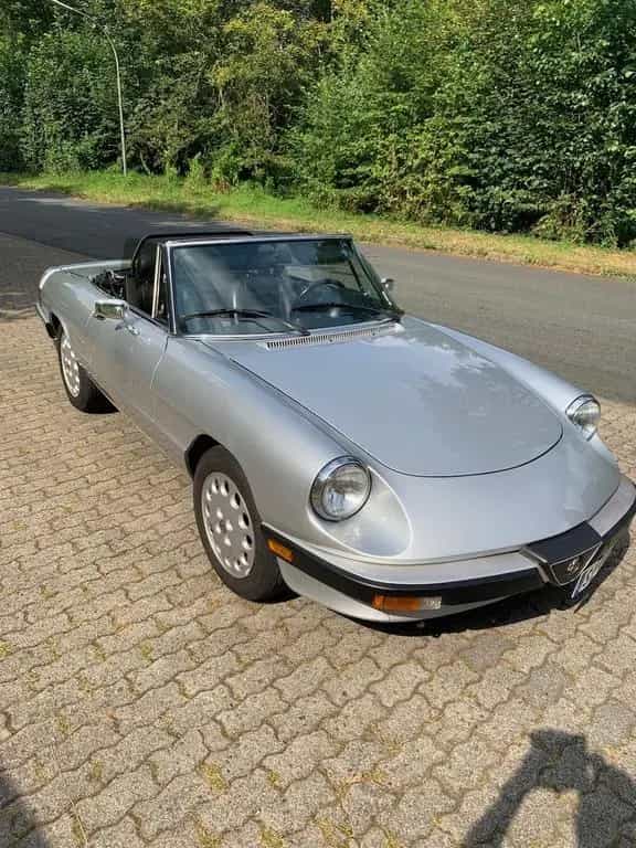 Alfa Romeo Spider 04/1985-photo-8