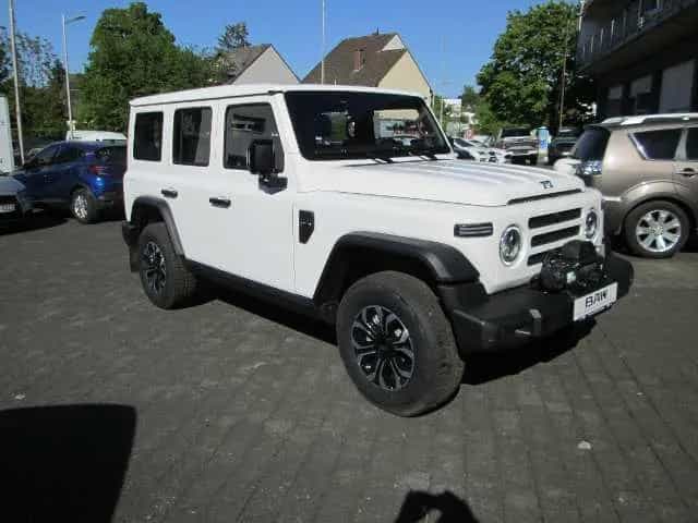 BAW 212 , 2,0 TCI 4WD inkl. Anhängerkupplung 05/2026-photo-4