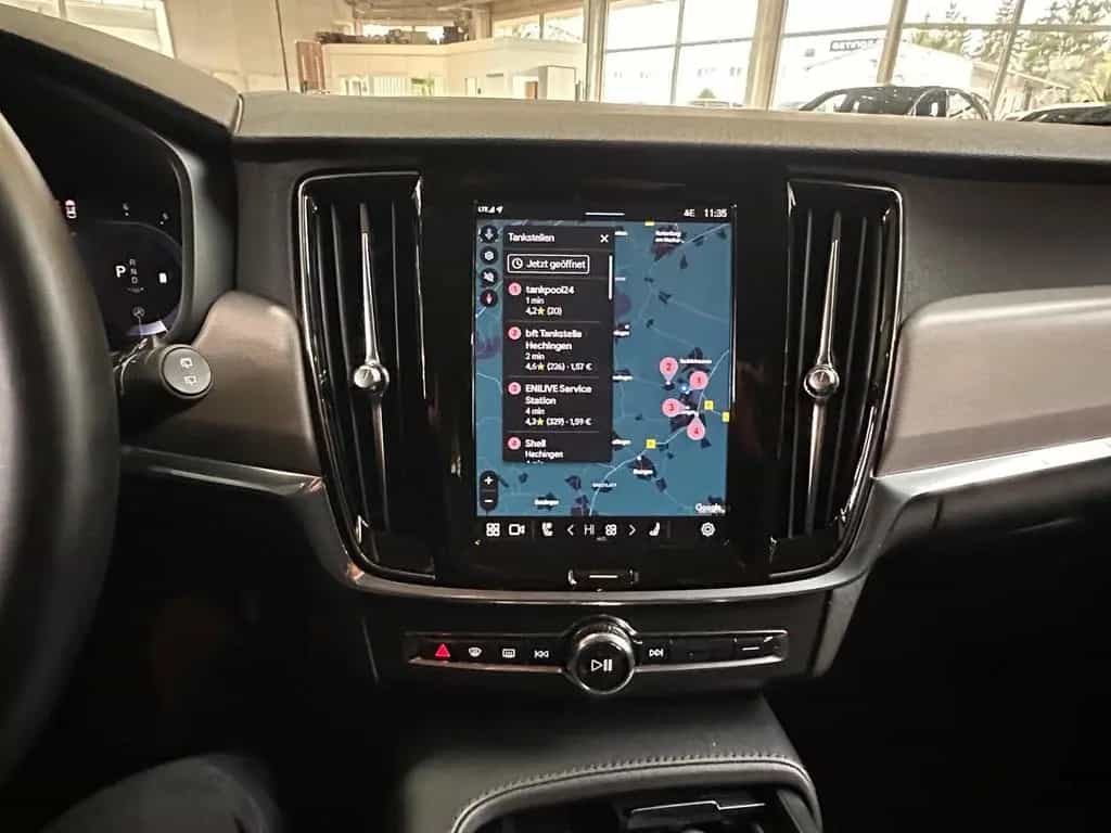 Volvo V90 2.0 B4 AWD CORE/ACC/RFK/LED 02/2023-photo-10