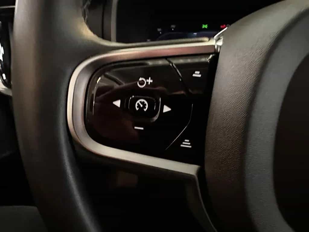 Volvo V90 2.0 B4 AWD CORE/ACC/RFK/LED 02/2023-photo-13