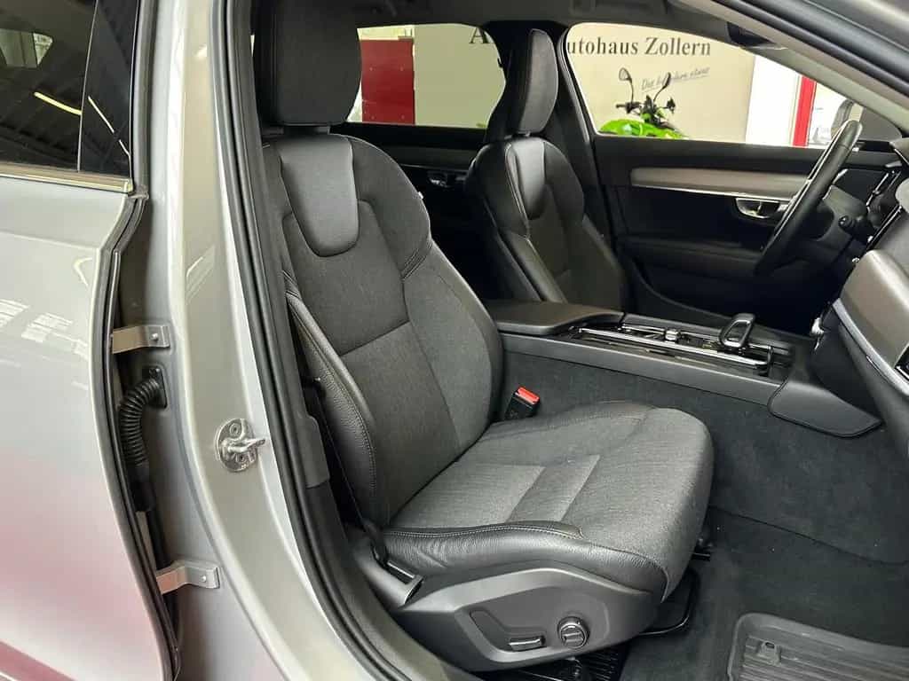 Volvo V90 2.0 B4 AWD CORE/ACC/RFK/LED 02/2023-photo-17