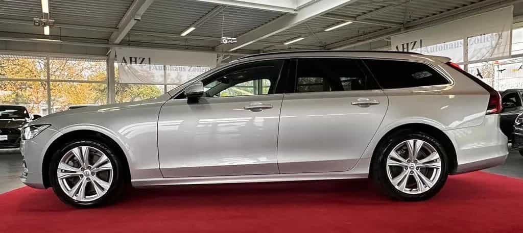 Volvo V90 2.0 B4 AWD CORE/ACC/RFK/LED 02/2023-photo-2