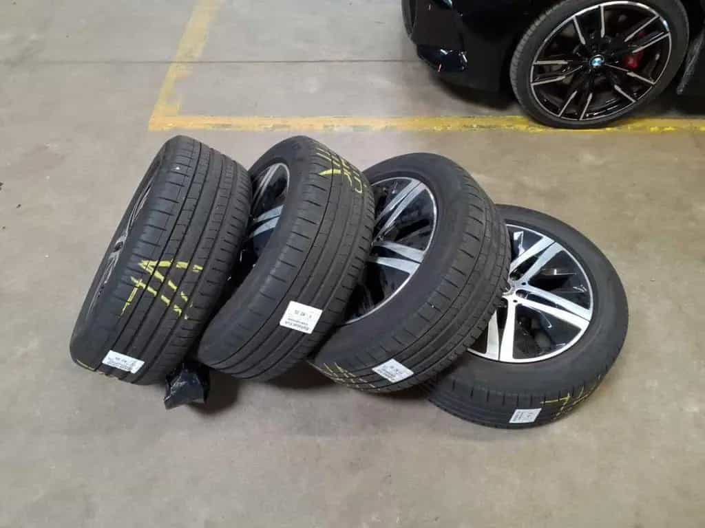Mercedes-Benz GLE-Class d 360*VollLeder*LED*19*DAB*NaviTouch* 01/2023-photo-18