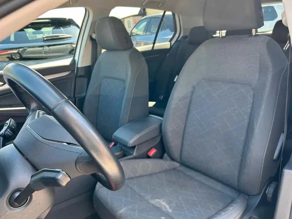 Volkswagen Golf VIII Lim. Life *NAVI*RFK*SHZ*LHZ* 01/2023-photo-6