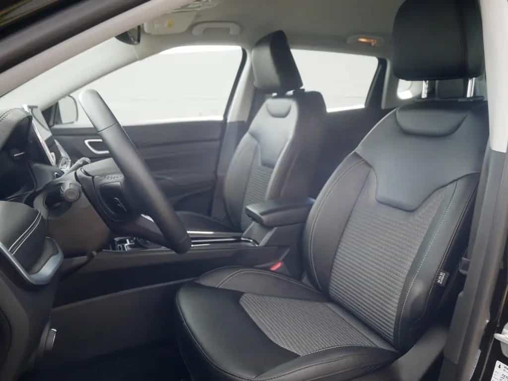 Jeep Compass ALTITUDE e-HYBRID 1.5l 130PS AT SICHERHE 07/2024-photo-13