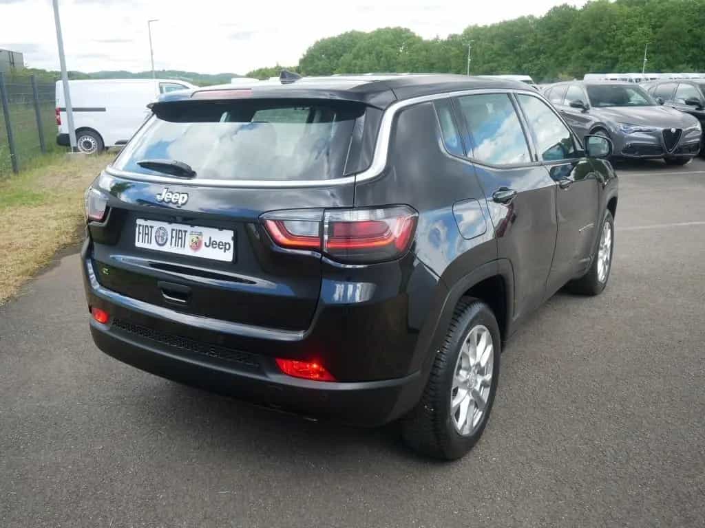 Jeep Compass ALTITUDE e-HYBRID 1.5l 130PS AT SICHERHE 07/2024-photo-2