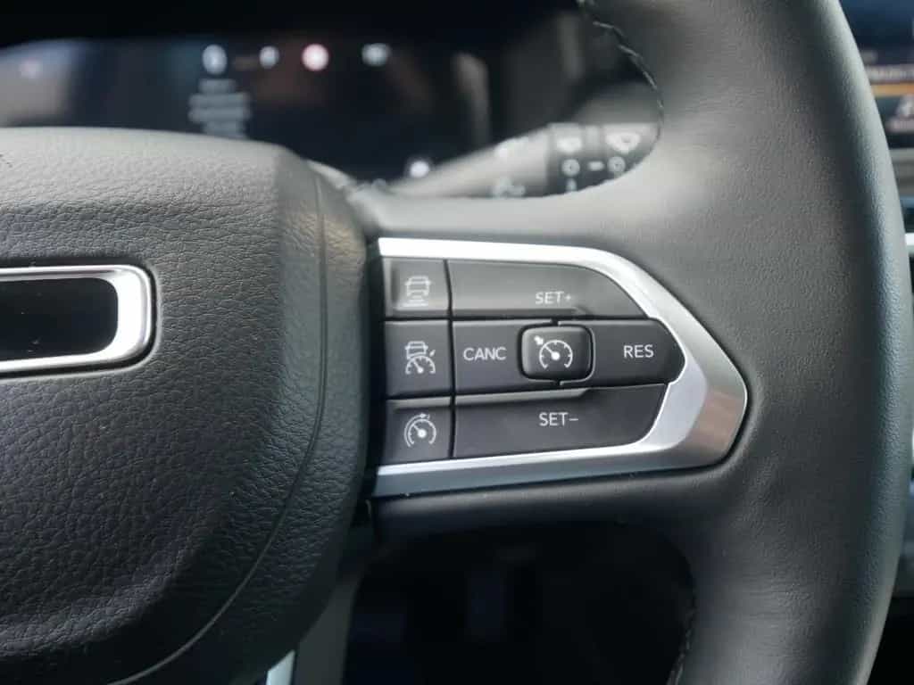 Jeep Compass ALTITUDE e-HYBRID 1.5l 130PS AT SICHERHE 07/2024-photo-23