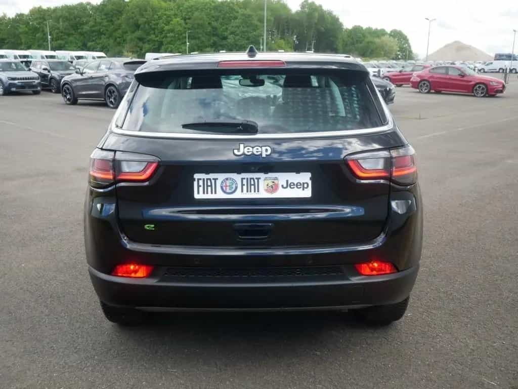 Jeep Compass ALTITUDE e-HYBRID 1.5l 130PS AT SICHERHE 07/2024-photo-3