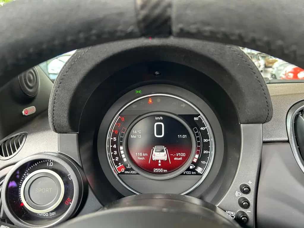 Abarth 695C Cabrio Turismo BEATS NAV LEDER ALU 03/2024-photo-11