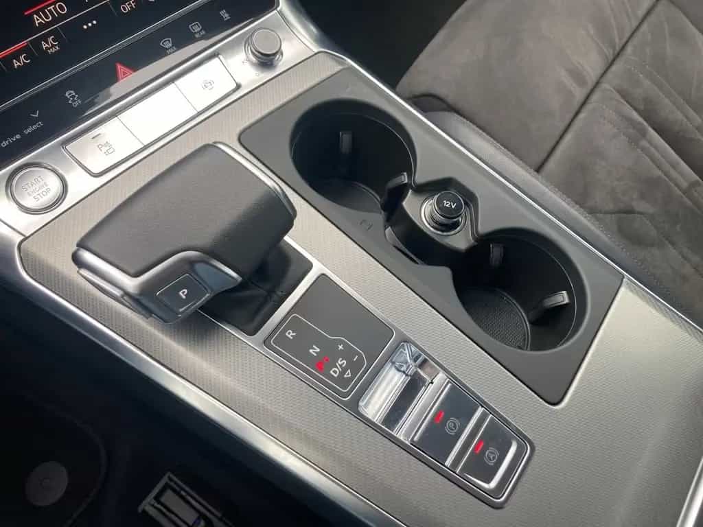 Audi A6 40 TDI SPORT MATRIX KAMERA STDHZG LM18 08/2019-photo-11
