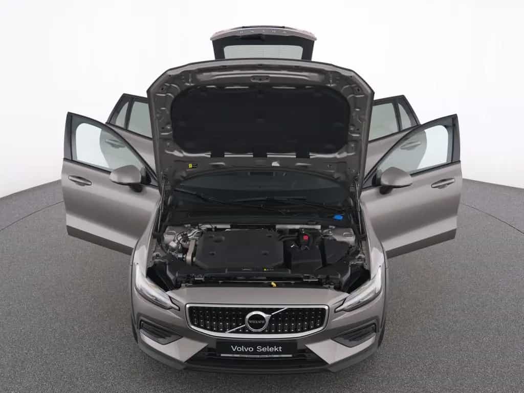 Volvo V60 Cross Country B4 AWD Pro+WinterPaket+GSD+PAP 12/2021-photo-12