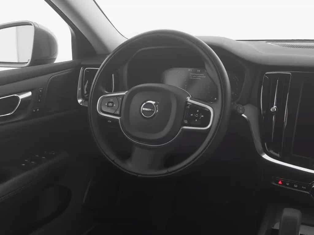 Volvo V60 Cross Country B4 AWD Pro+WinterPaket+GSD+PAP 12/2021-photo-4
