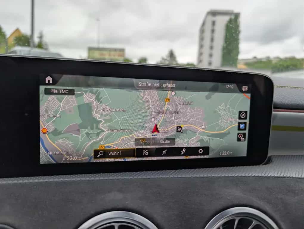 Mercedes-Benz A 250 4M Edition1 AMG*Night*Dis+*PANO*JungeStern 03/2019-photo-30
