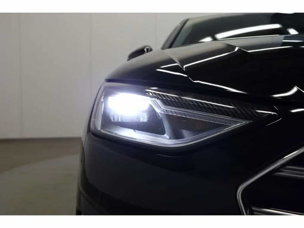 Audi A4 Avant 40 TFSI Advanced 10/2023-photo-20