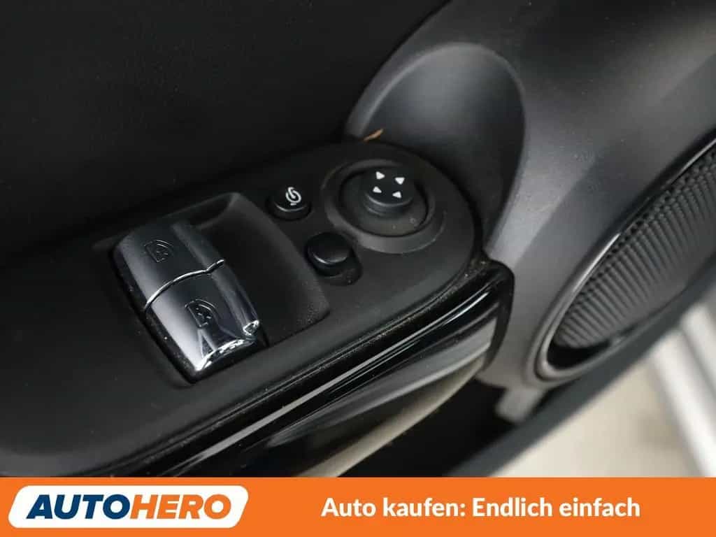 MINI John Cooper Works Trim Aut.*NAVI*ACC*PDC* 07/2023-photo-26