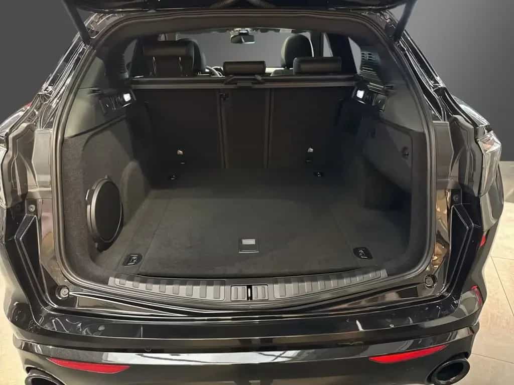 Alfa Romeo Stelvio Veloce Q4 2.0 - VOLL  AHK - 21 Zoll- SD 07/2025-photo-14