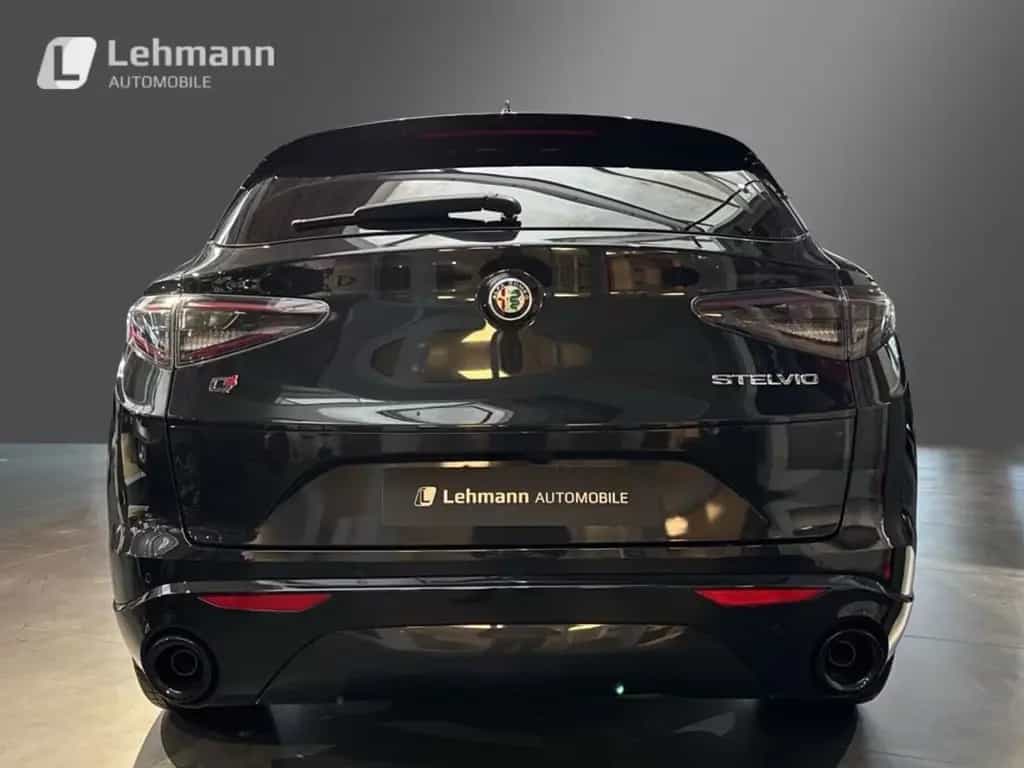 Alfa Romeo Stelvio Veloce Q4 2.0 - VOLL  AHK - 21 Zoll- SD 07/2025-photo-4