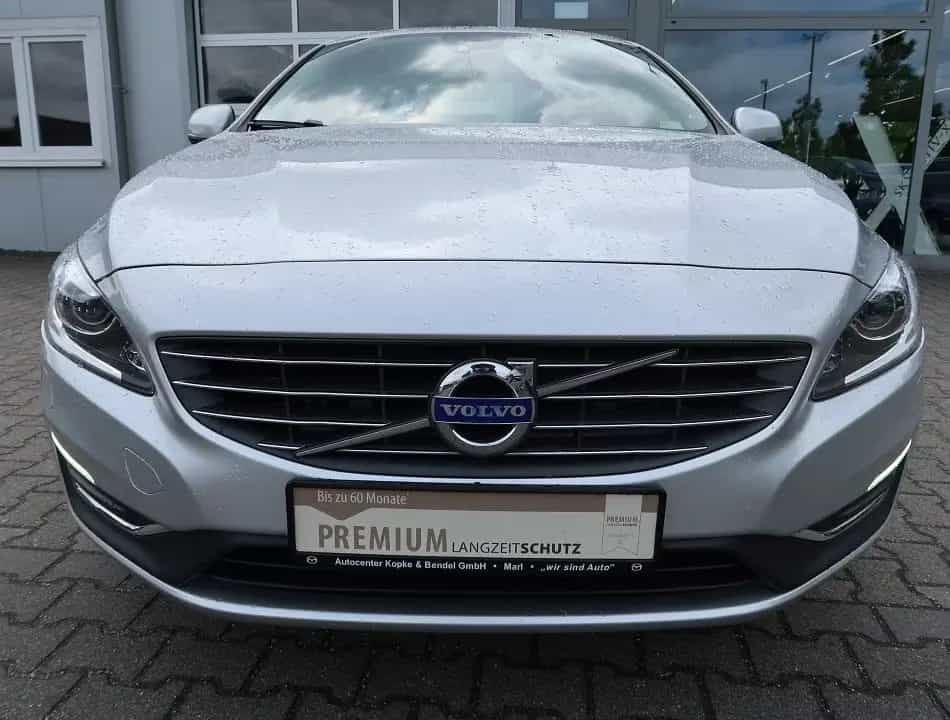 Volvo S60 *Liebhabergepflegter Topzustand*viele Extras 06/2017-photo-4