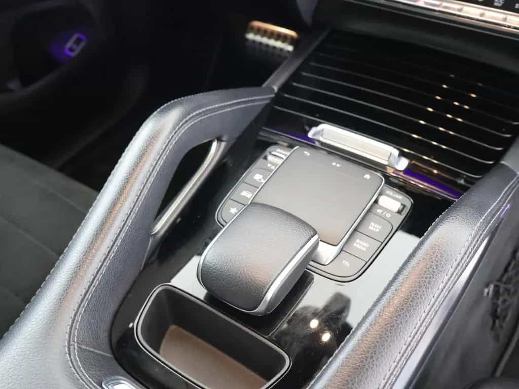 Mercedes-Benz GLE-Class 350 d 4M AMG Pano AHK Distronic Burmester 04/2021-photo-18