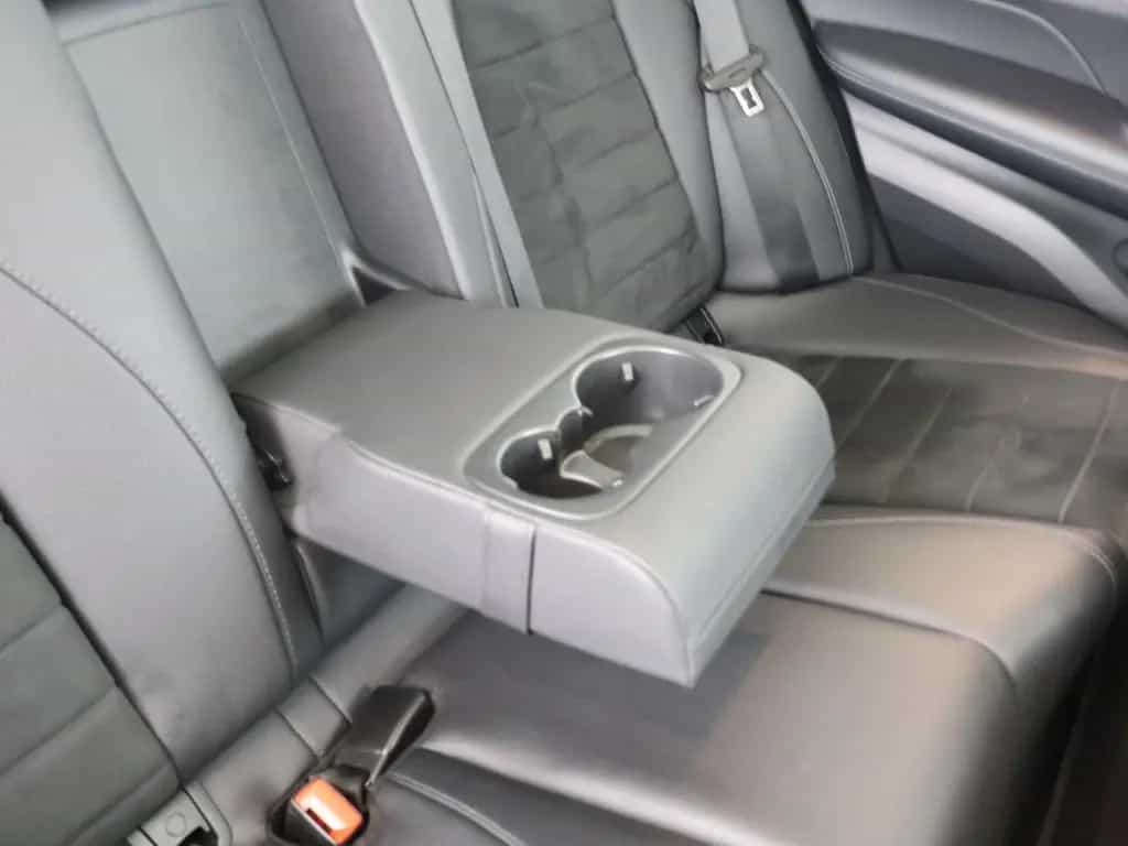 Mercedes-Benz GLE-Class 350 d 4M AMG Pano AHK Distronic Burmester 04/2021-photo-21