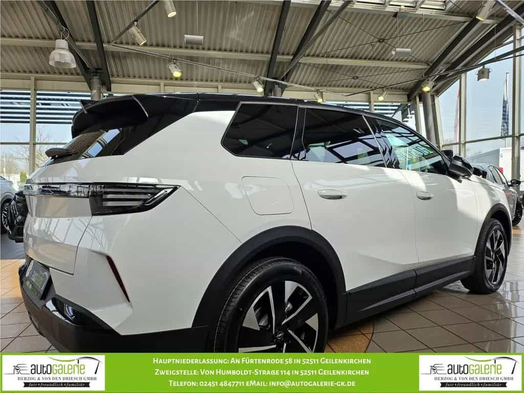 Opel Grandland (X) Grandland 1.2 DI Hybrid 48 V Automatik GS 09/2025-photo-4