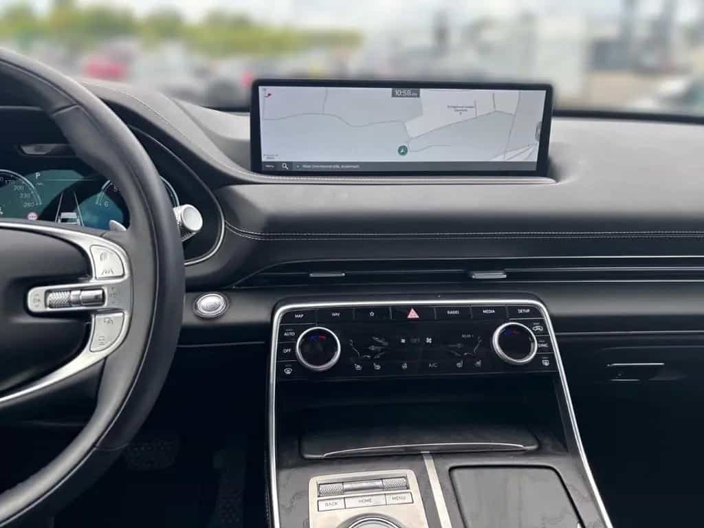 Genesis GV80 Luxus Plus 4WD HUD AD El. Fondsitzverst. Mo 03/2024-photo-9