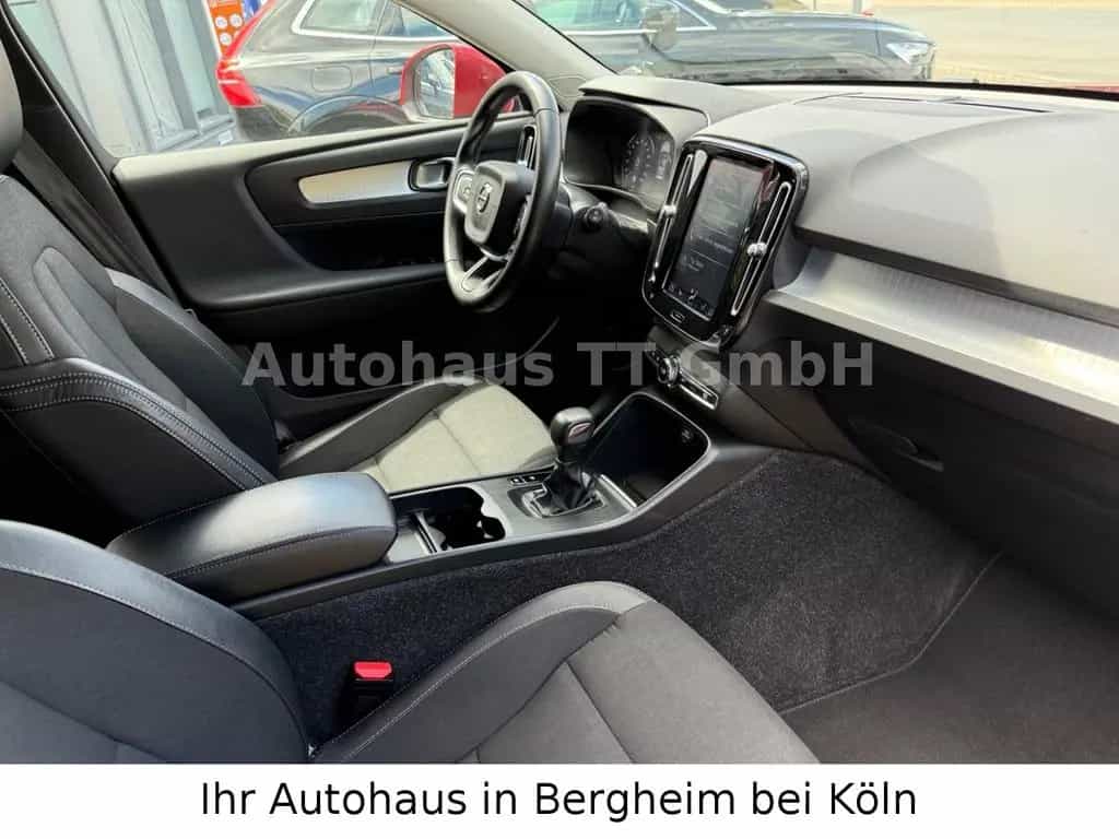 Volvo XC40 T3 Momentum°LED°Kamera°PDC°AHK°Sitz-Hz°2.HD 04/2019-photo-14
