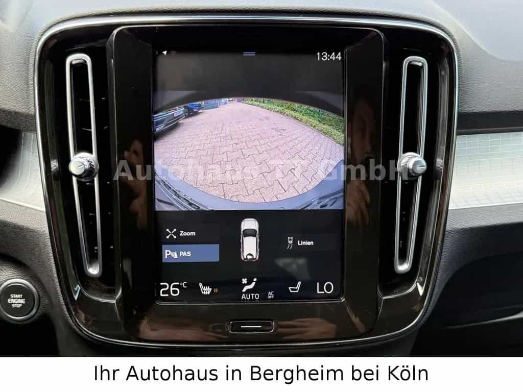 Volvo XC40 T3 Momentum°LED°Kamera°PDC°AHK°Sitz-Hz°2.HD 04/2019-photo-22