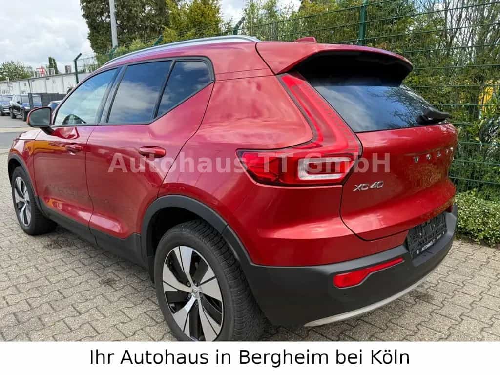 Volvo XC40 T3 Momentum°LED°Kamera°PDC°AHK°Sitz-Hz°2.HD 04/2019-photo-8