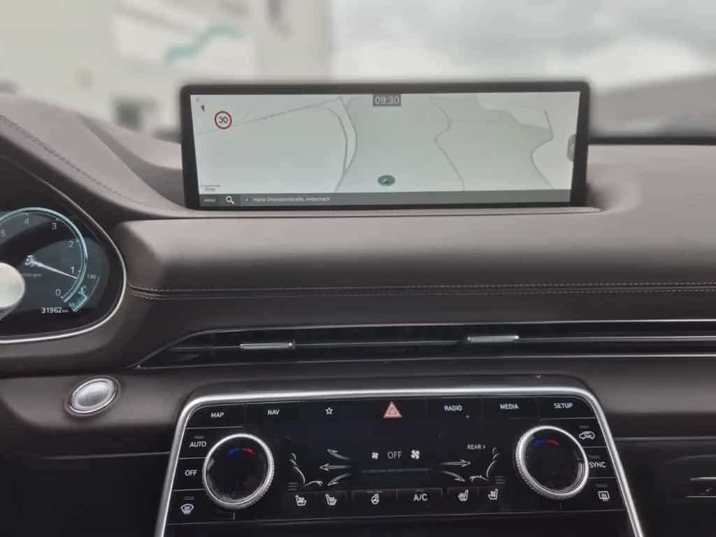 Genesis GV80 Luxus Plus 4WD HUD AD El. Fondsitzverst. Mo 06/2023-photo-9