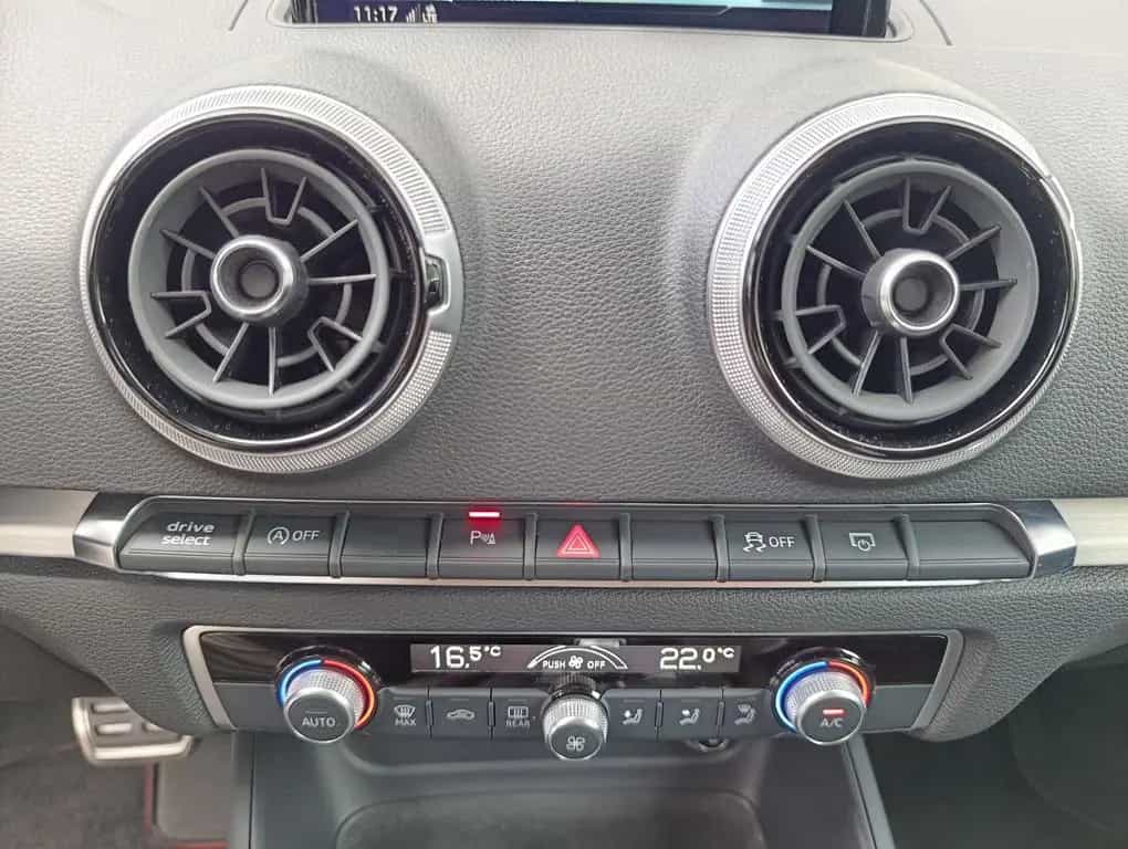 Audi S3 Sportback 2.0 TFSI quattro S-Tronic LED Navi 11/2019-photo-19