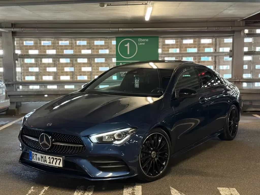 Mercedes-Benz CLA 200 AMG Coupé PANORAMA 19ZOLL Kamera 08/2020-photo-2