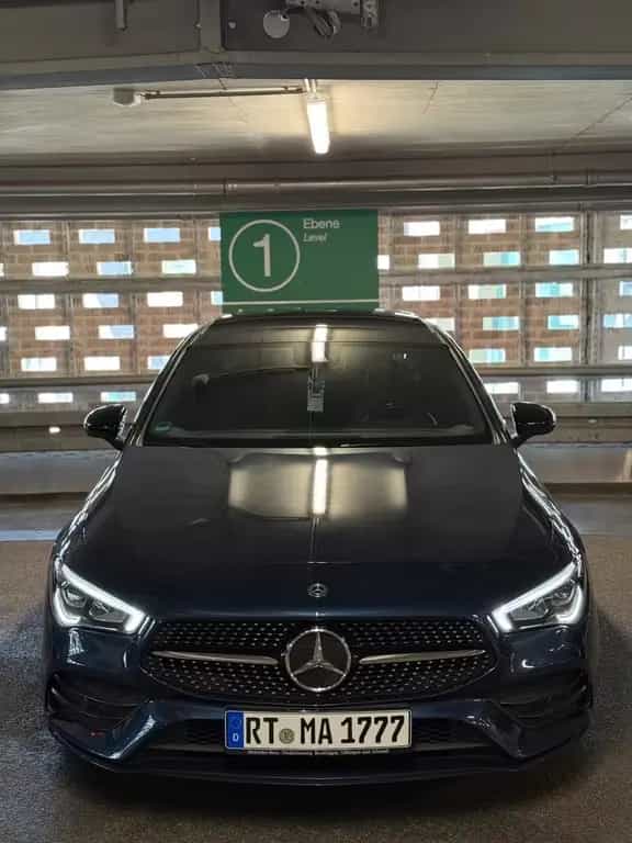 Mercedes-Benz CLA 200 AMG Coupé PANORAMA 19ZOLL Kamera 08/2020-photo-4