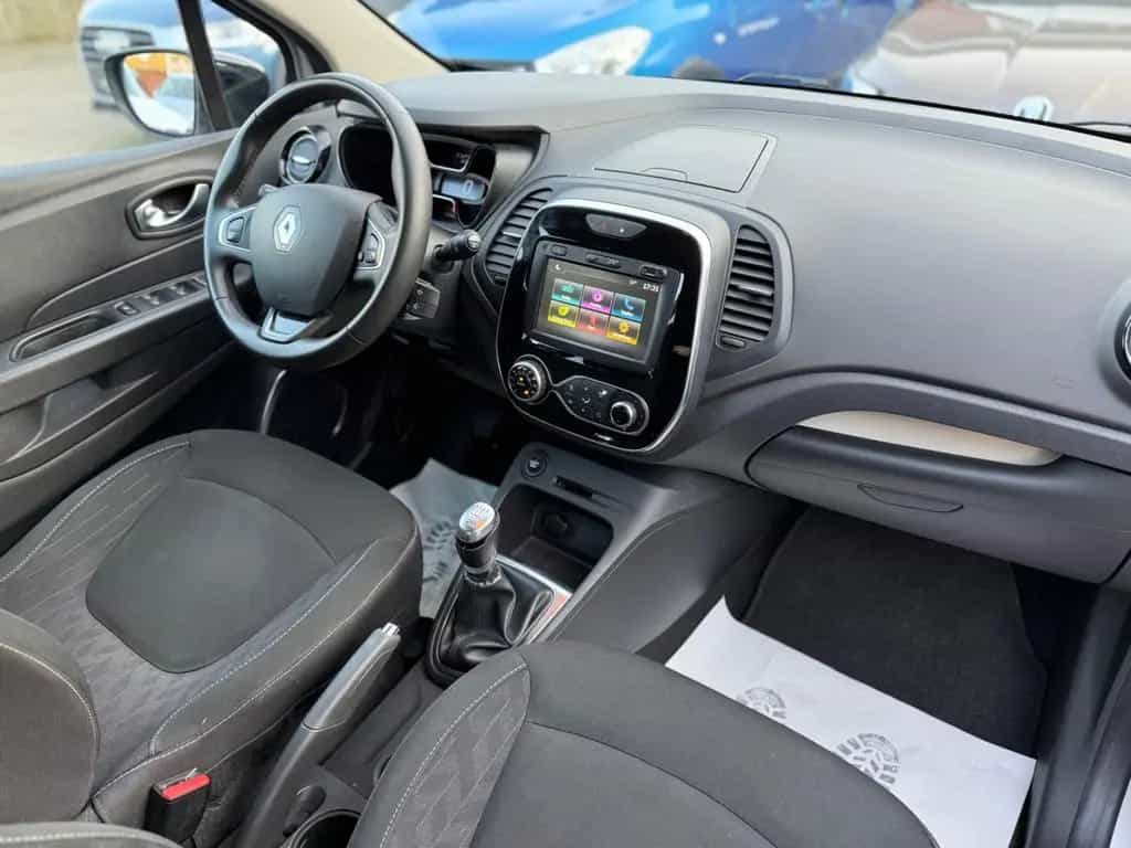 Renault Captur TCe 150 *NAVI*AHK*PDC*SHZ 06/2019-photo-10