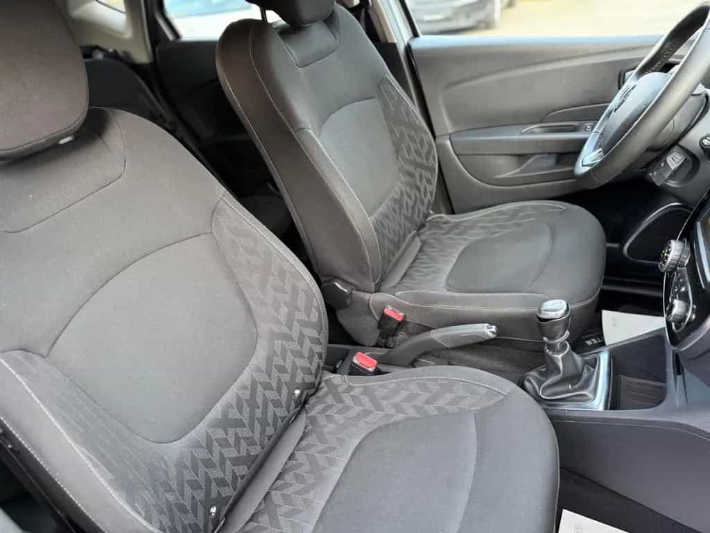 Renault Captur TCe 150 *NAVI*AHK*PDC*SHZ 06/2019-photo-11