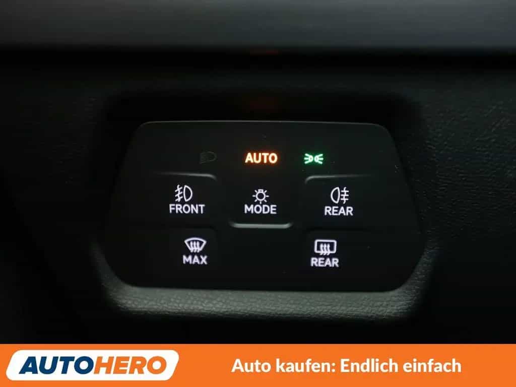Seat Leon 1.5 TSI ACT FR FR*NAVI*LED*ACC*CAM*PDC*SHZ* 11/2021-photo-27