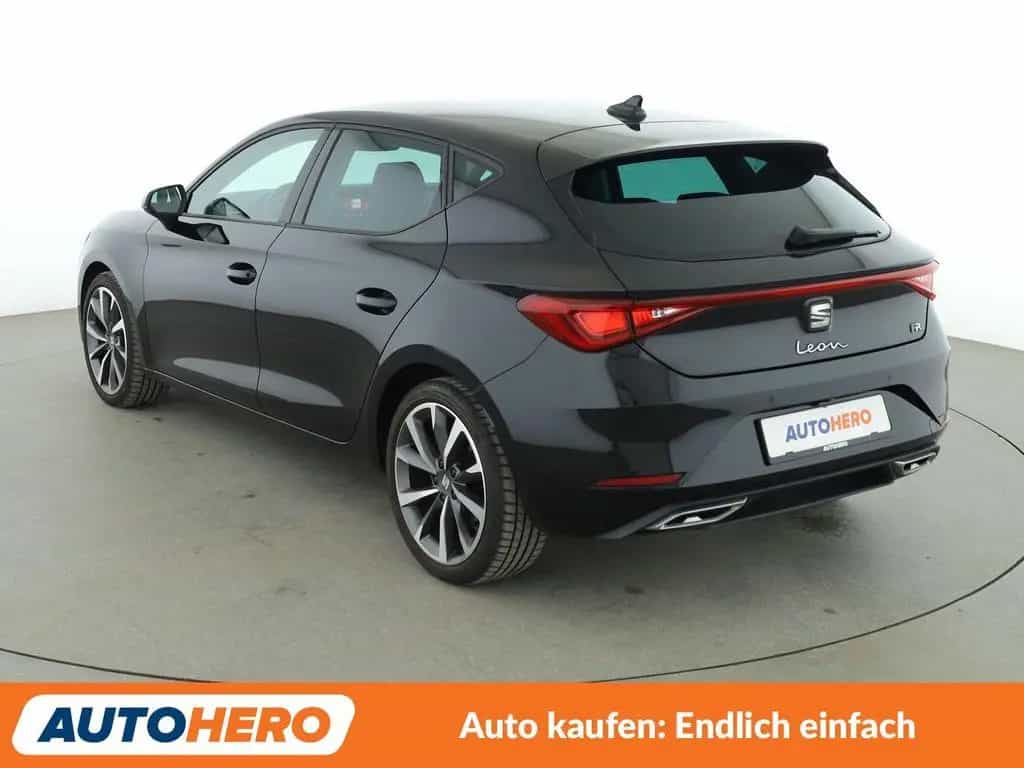Seat Leon 1.5 TSI ACT FR FR*NAVI*LED*ACC*CAM*PDC*SHZ* 11/2021-photo-3