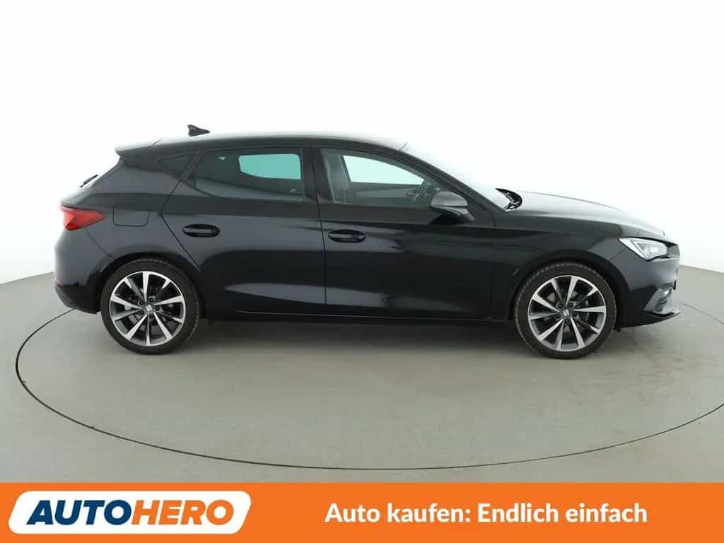 Seat Leon 1.5 TSI ACT FR FR*NAVI*LED*ACC*CAM*PDC*SHZ* 11/2021-photo-6