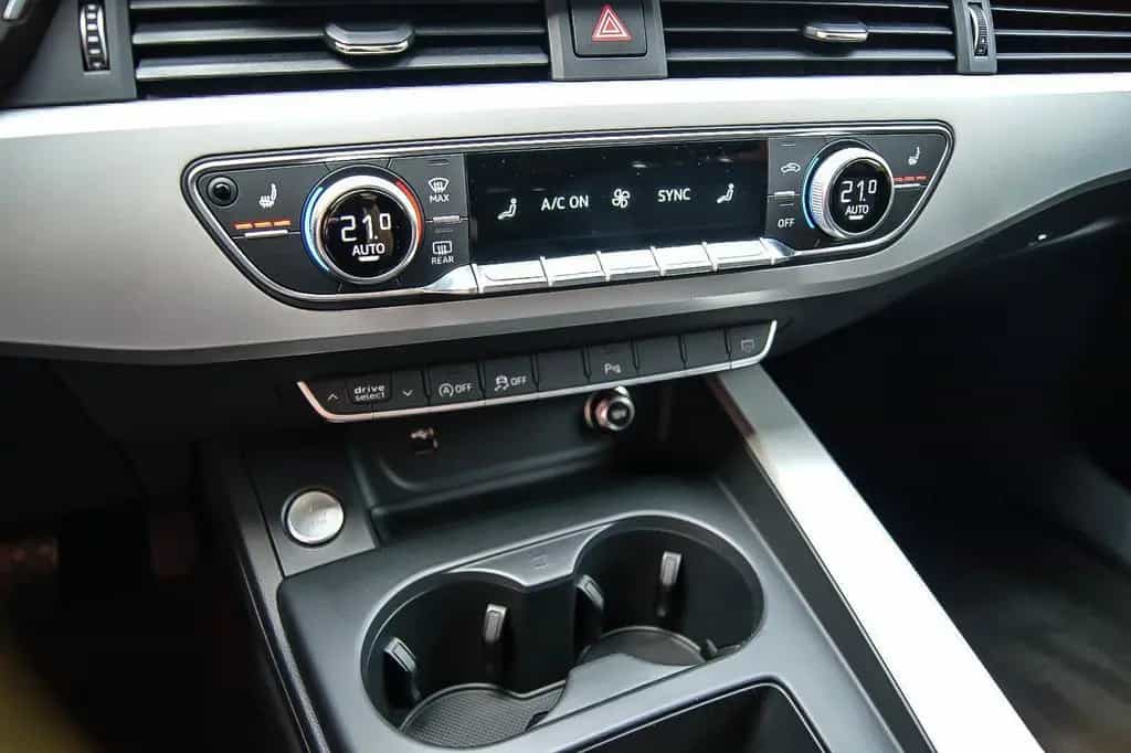 Audi A4 Avant 45 TDI 3.0 V6 quattro advanced 1.HAND 10/2019-photo-22
