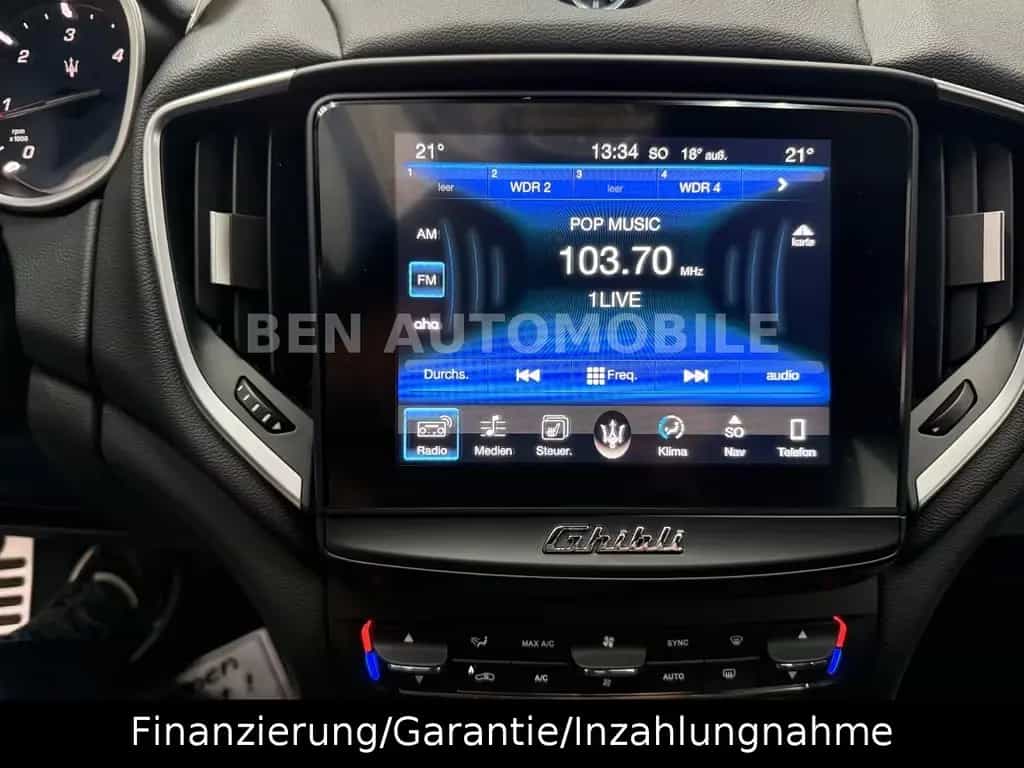 Maserati Ghibli 3.0 V6 Diesel *Luxury-/*Sportpaket*LED* 09/2016-photo-19