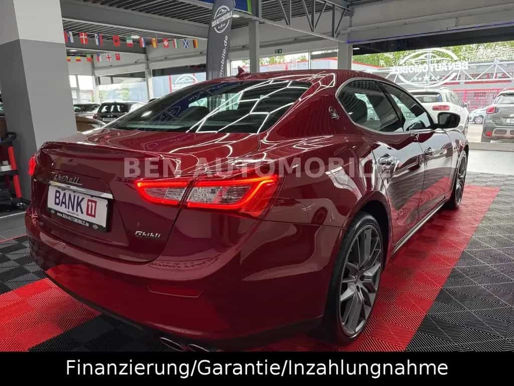 Maserati Ghibli 3.0 V6 Diesel *Luxury-/*Sportpaket*LED* 09/2016-photo-20