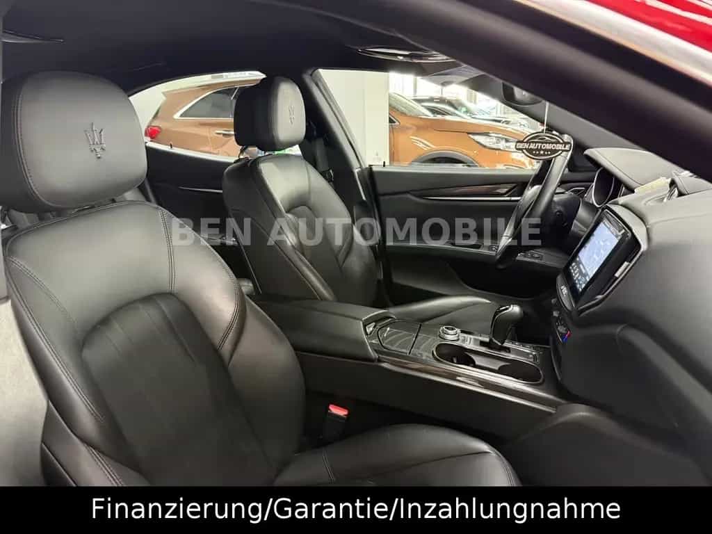 Maserati Ghibli 3.0 V6 Diesel *Luxury-/*Sportpaket*LED* 09/2016-photo-25