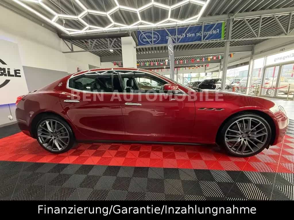 Maserati Ghibli 3.0 V6 Diesel *Luxury-/*Sportpaket*LED* 09/2016-photo-28