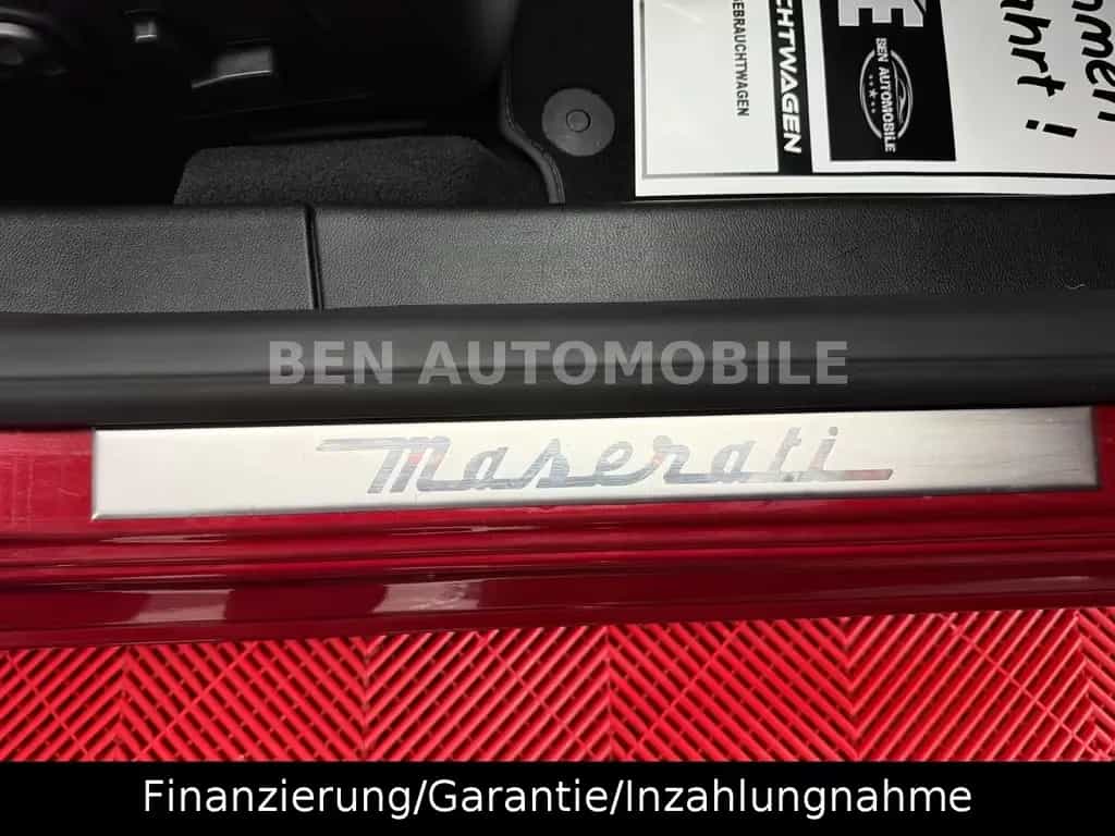 Maserati Ghibli 3.0 V6 Diesel *Luxury-/*Sportpaket*LED* 09/2016-photo-32