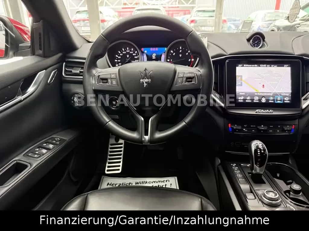 Maserati Ghibli 3.0 V6 Diesel *Luxury-/*Sportpaket*LED* 09/2016-photo-34