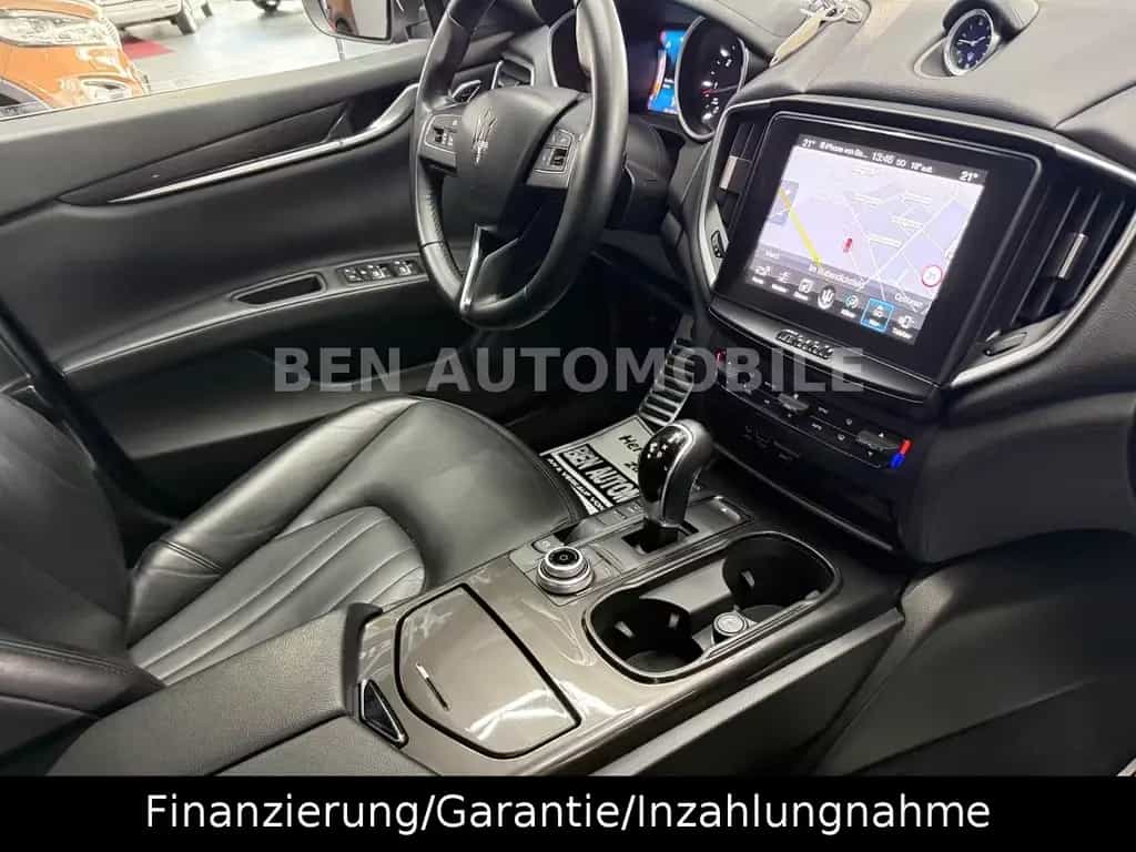 Maserati Ghibli 3.0 V6 Diesel *Luxury-/*Sportpaket*LED* 09/2016-photo-44